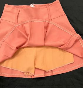 Women’s Premium Skirt 28 Waist