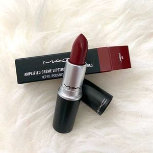 MAC LIPSTICKS ON SALE!
