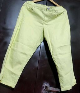 Light Lime Green Capri For 32 Waist