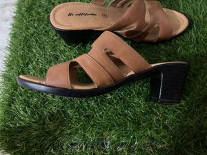 Hi-altitude Brown Slide Sandals - Size 5