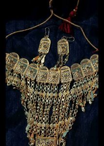Golden Garbha Set