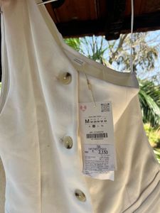 sleeveless waistcoat