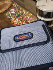 Tiffin With Cover