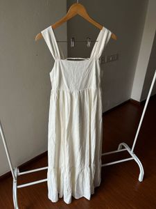 NEW LOOK Square Neck Back-Tie Midi Dress in White