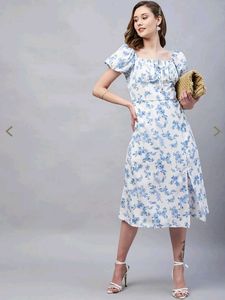 Ditsy-summary Slit Cut Pinteresty Floral Dress r