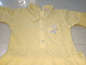 Cute Yellow GirlsKids Outfit