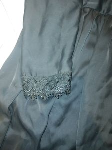 Open Abaya