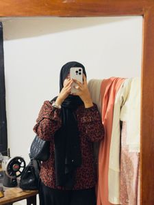 Highneck Leopard Print Shirt
