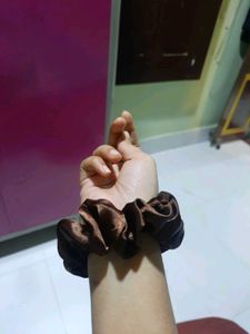 combo of 4 satin scrunchies
