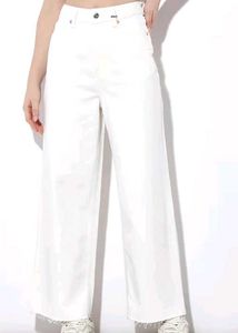 White Jeans