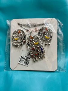Voylla Earring Pendant Set