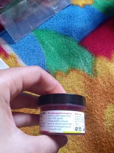 Gel body scrub