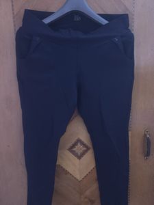 Comfy Black Jagging Pants