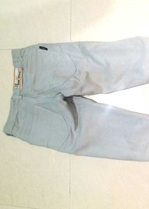 Straight jeans white colour.