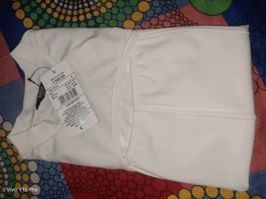 White 🤍 Luxury Cutout Crop Top