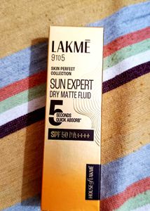 LAKME 9T05 SKIN PERFECT Sunscreen