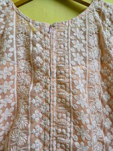 Chikankari Embroidered Kurta (Freebie Included)