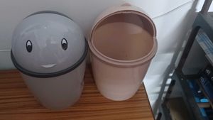 Cute Face Trash Cans - Set of 2