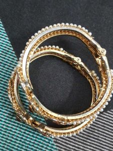 Pearl &amp; Stone Kangan