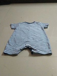 kids clothes