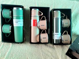 Vacuum Flask Set (3 different colours)