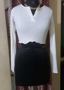 White Ribbed Button-Up Crop Top