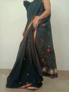Simple And Easy To Carry Saree