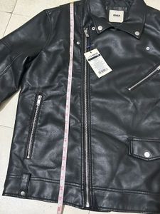 Black Leather Jacket (₹2100)🖤 Classy, bold