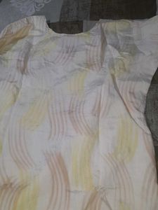 Embroidered Floral Detail Top