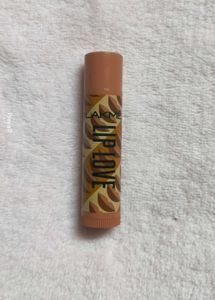 LAKME Lip Love Gelato Chapstick Fresh Orange