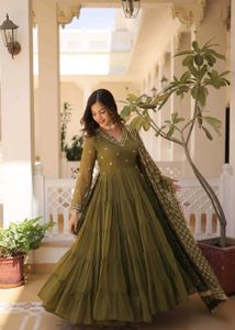 New Standard Beautiful Pakistani Gown Dress Inpote