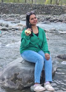 Button Down Green Full Sleeves Cardigan