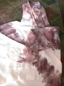 hudi t shirt and jact one toap  p