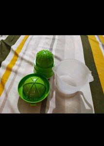 Fruit Juicer