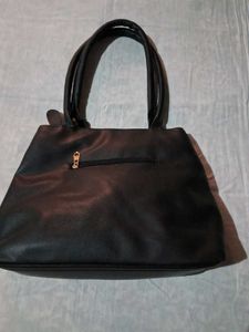 Cute Shoulder And Hand Bag For College Or Picnic