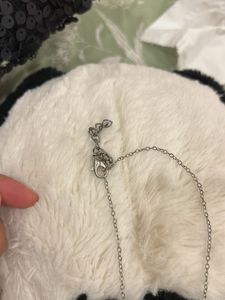 1 Chain &amp; 2 Pendant Set