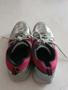 NIVIA BADMINTON SHOES