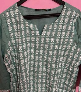 Green Embroidered Kurta
