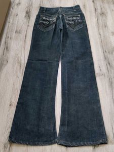 Ma1210 Sabrin bootcut jeans waist 24 inches