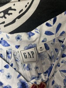 2 Floral Print  Top Catch It!!!!!!!!!