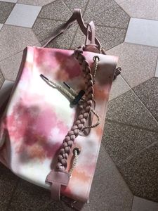 MULTI COLORED SLING BAGS!!! ❤️