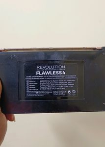Makeup Revolution Eyeshadow Palette