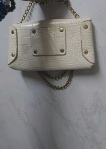 White Shoulder Bag