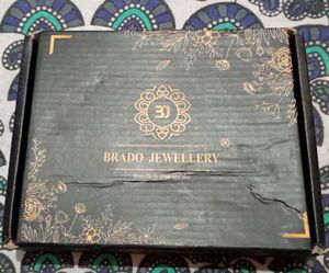 Brado Jewellery Necklace &amp; Earring Set