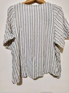 Size S/ M Striped Square Neck Top
