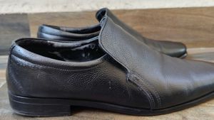 Red Tape Black Shoes