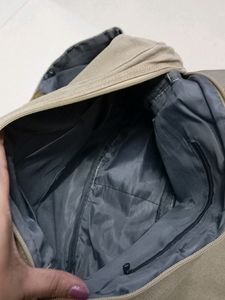 Side Shoulder Bag.