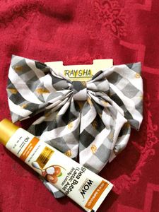 Cute Hair Bow +Wow Body Lotion