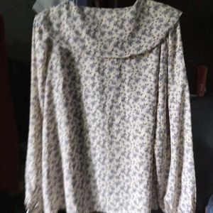 Floral Peter Pan Collar Blouse