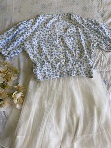Floral Puff Sleeve tops